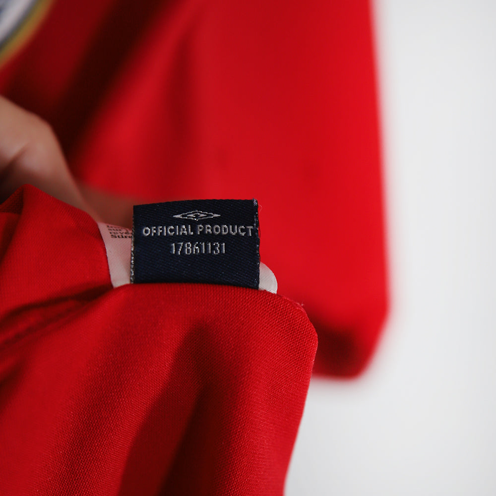 2006 England National Team #4 Gerrard Away Jersey