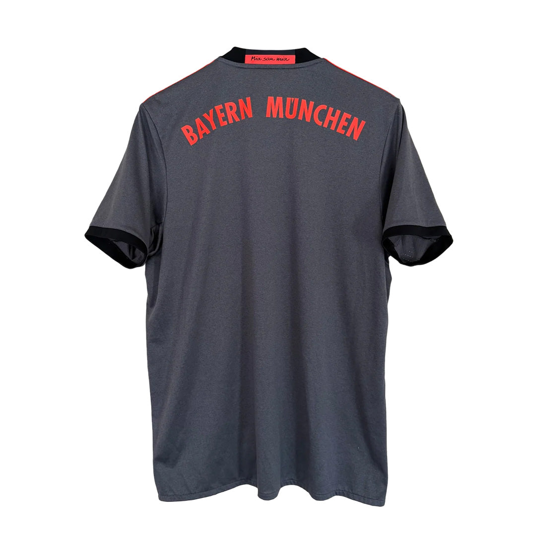 2016/17 FC Bayern Munich Away (AL)