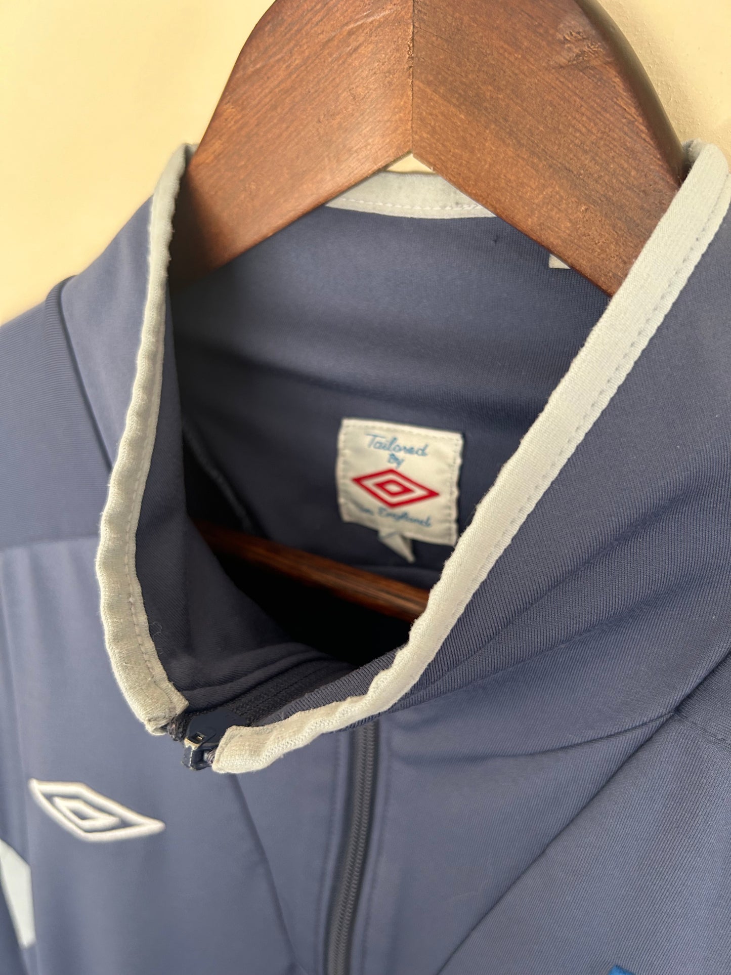 England 09/10 Training Top By Umbro