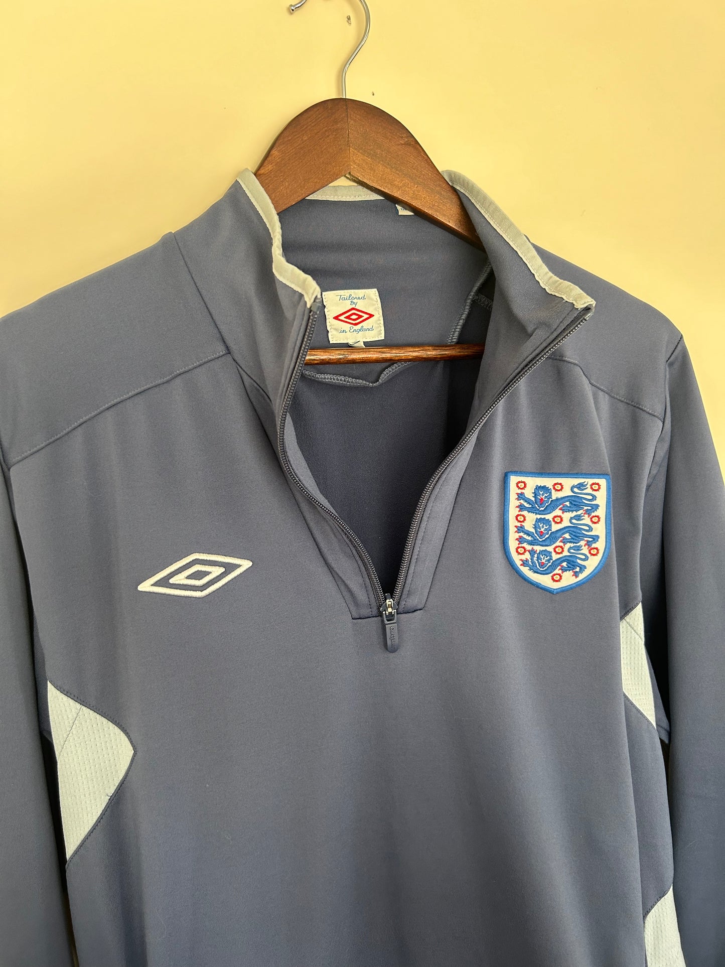 England 09/10 Training Top By Umbro