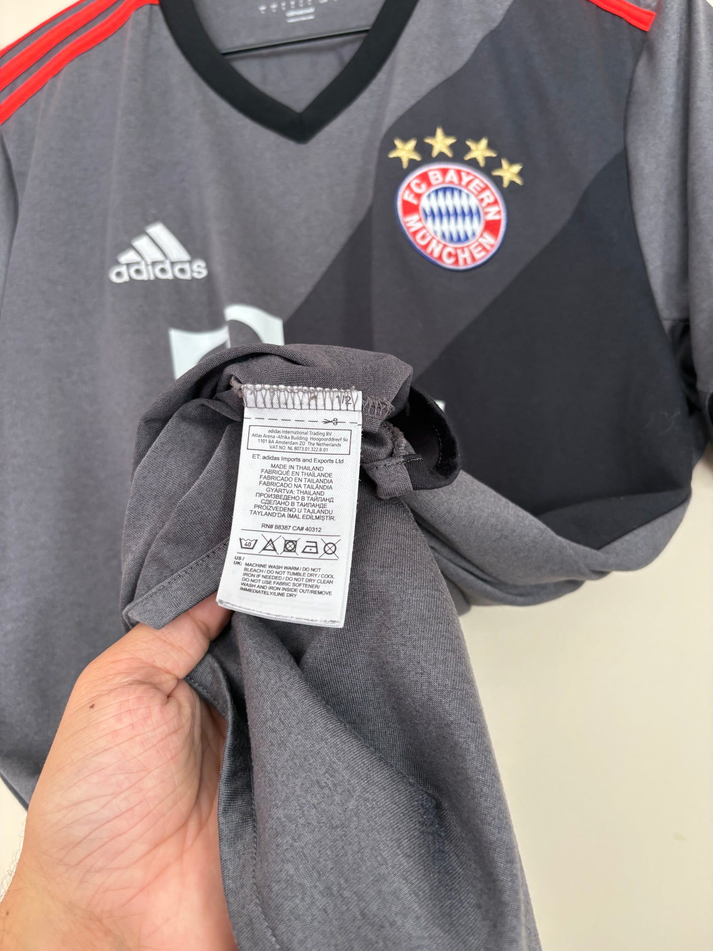 2016/17 FC Bayern Munich Away (AL)