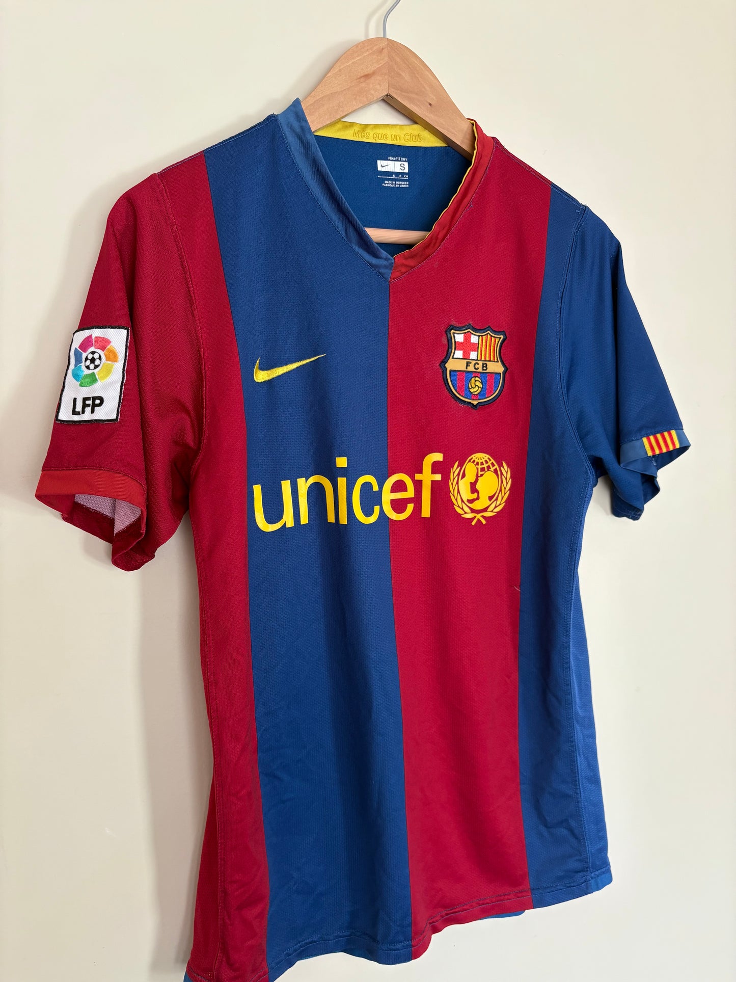 FC Barcelona 06/07 Home Kit By Nike