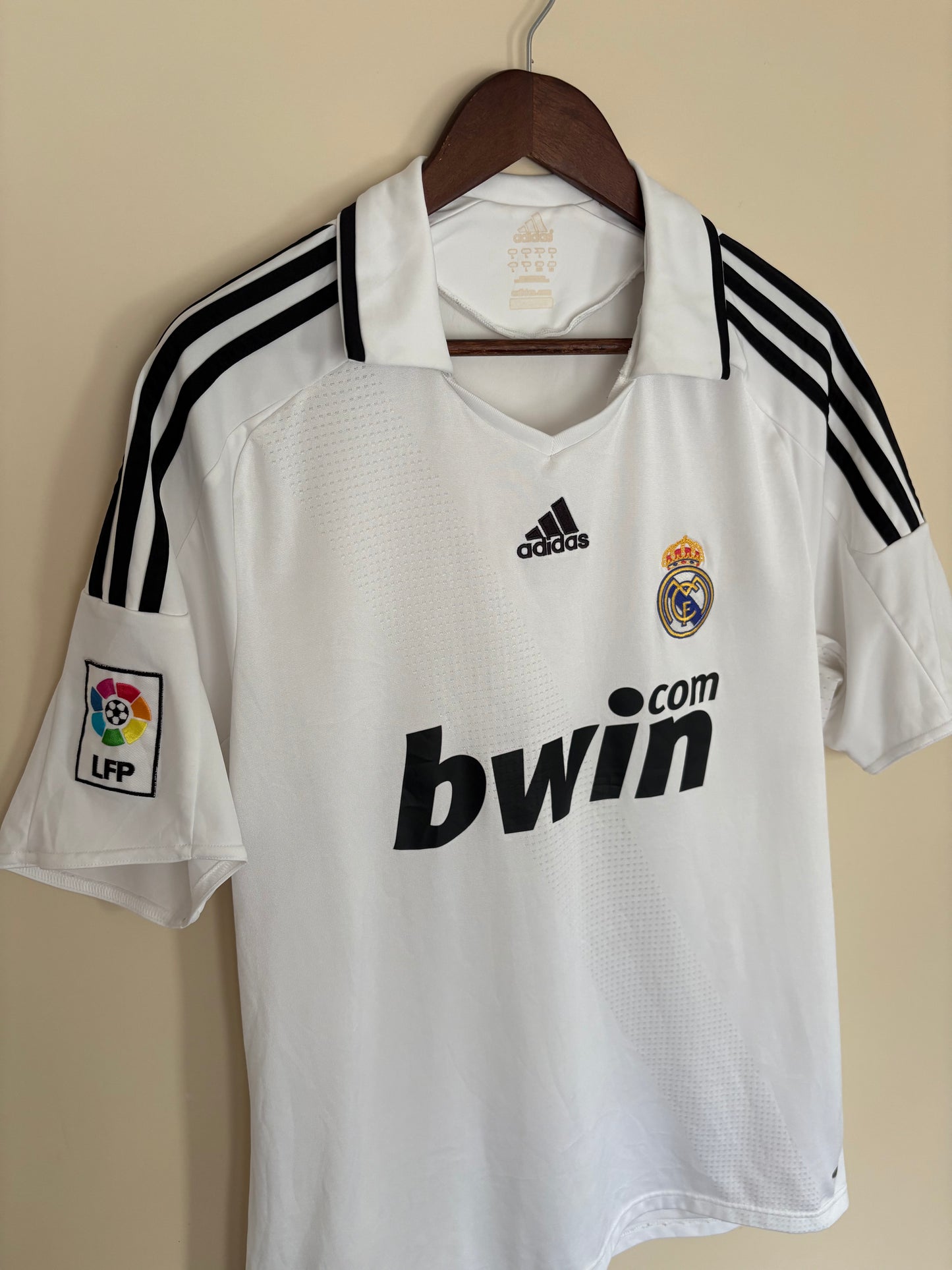 Real Madrid CF 08/09 Home Jersey by Adidas