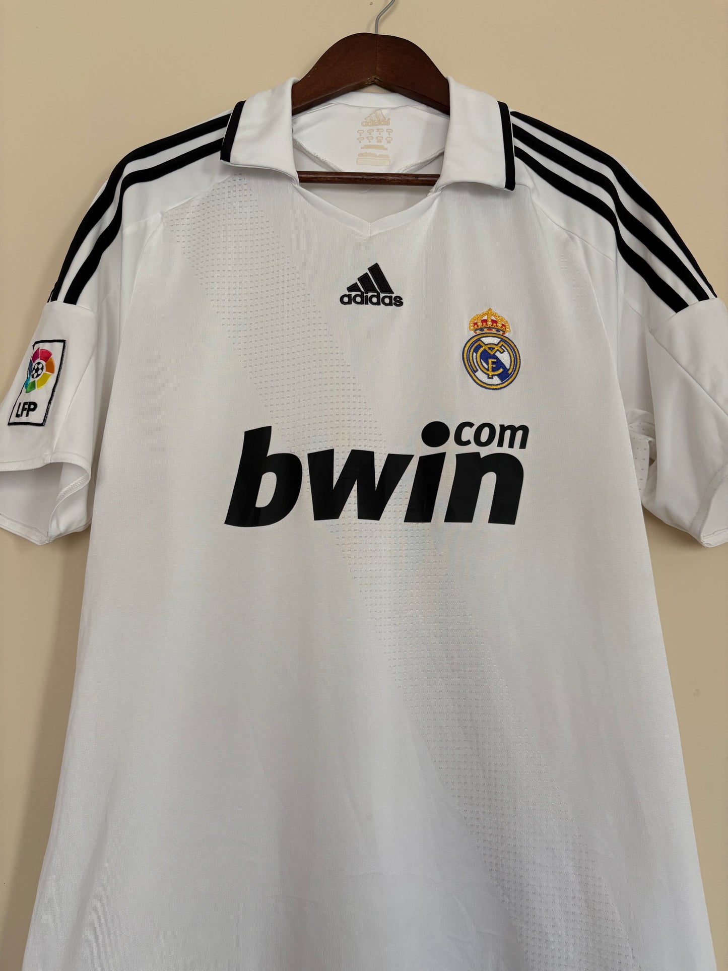 Real Madrid CF 08/09 Home Jersey by Adidas