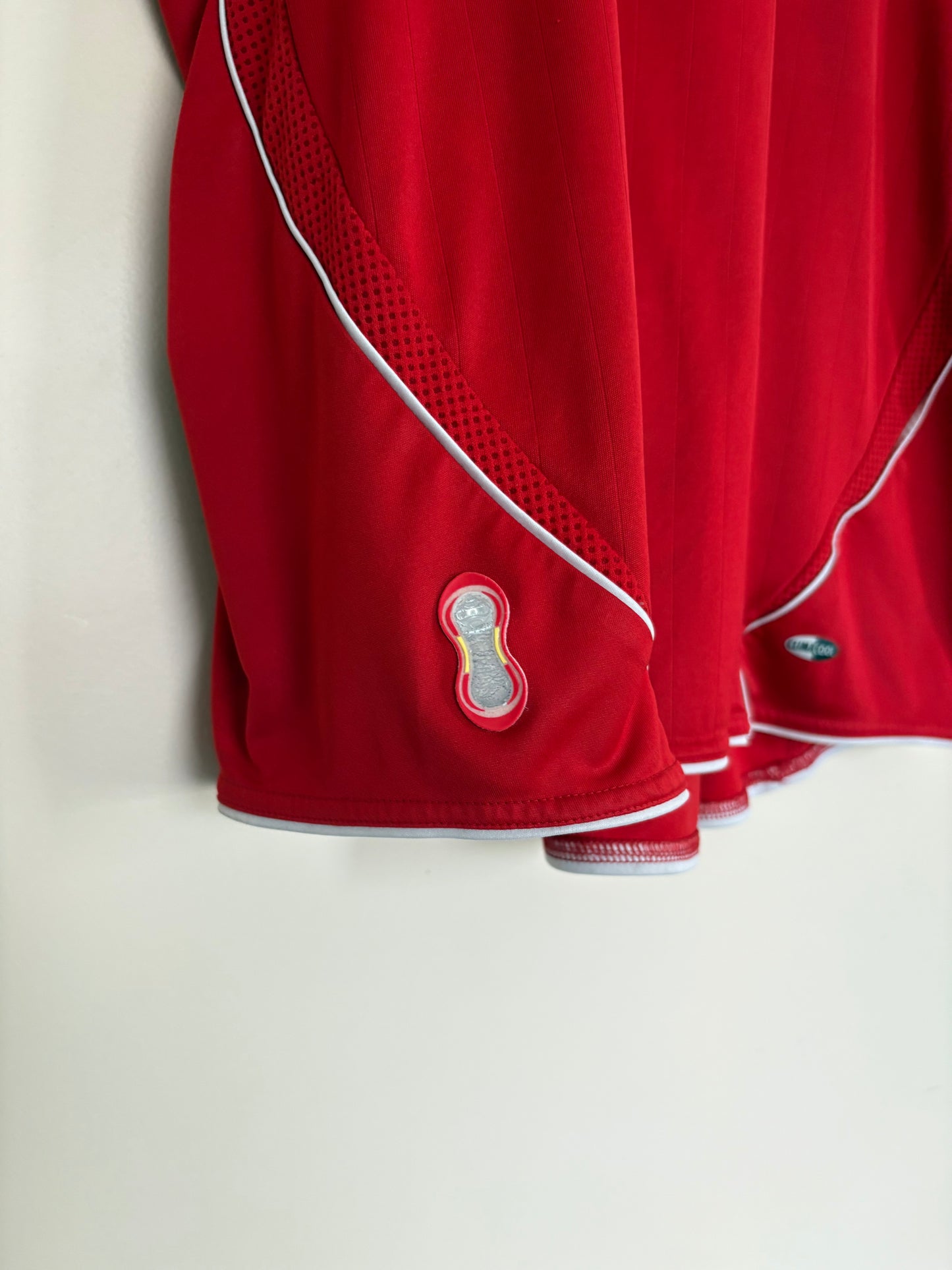 Liverpool FC 05/06 Xabi Alonso Home Jersey By Adidas