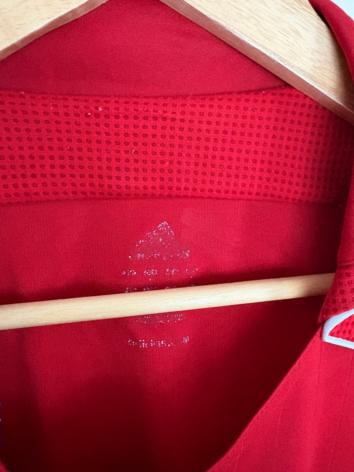 Liverpool FC 05/06 Xabi Alonso Home Jersey By Adidas