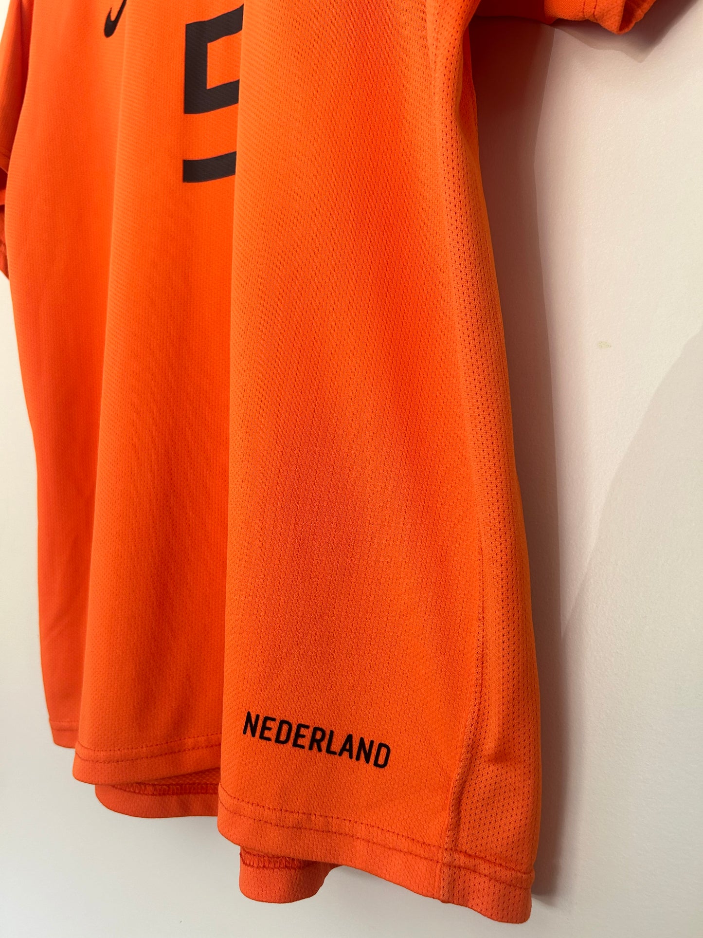 05/06 Netherlands Home Jersey By Nike Ruud Van Nistelrooy