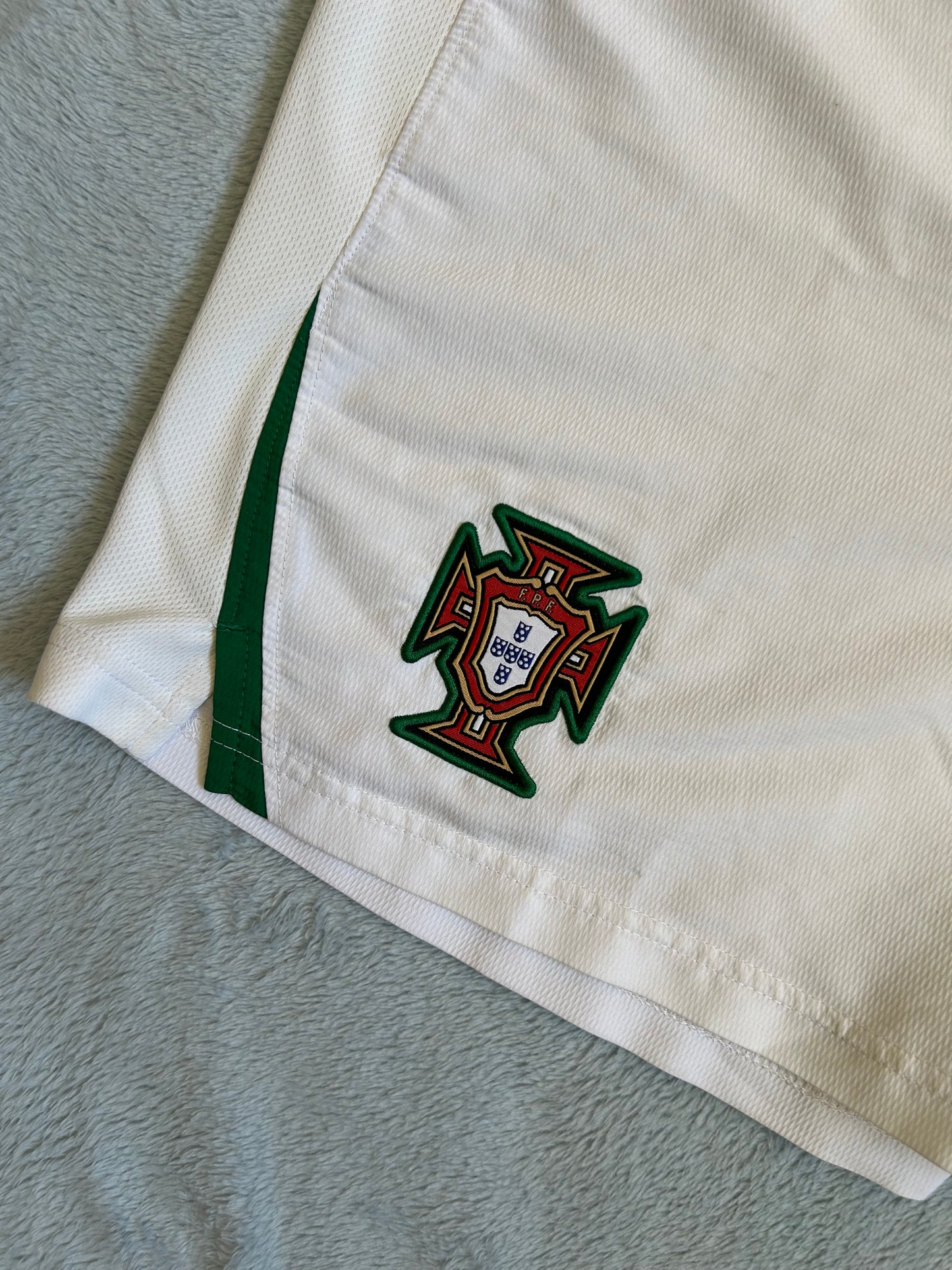 07/08 Portugal Away Shorts By Nike