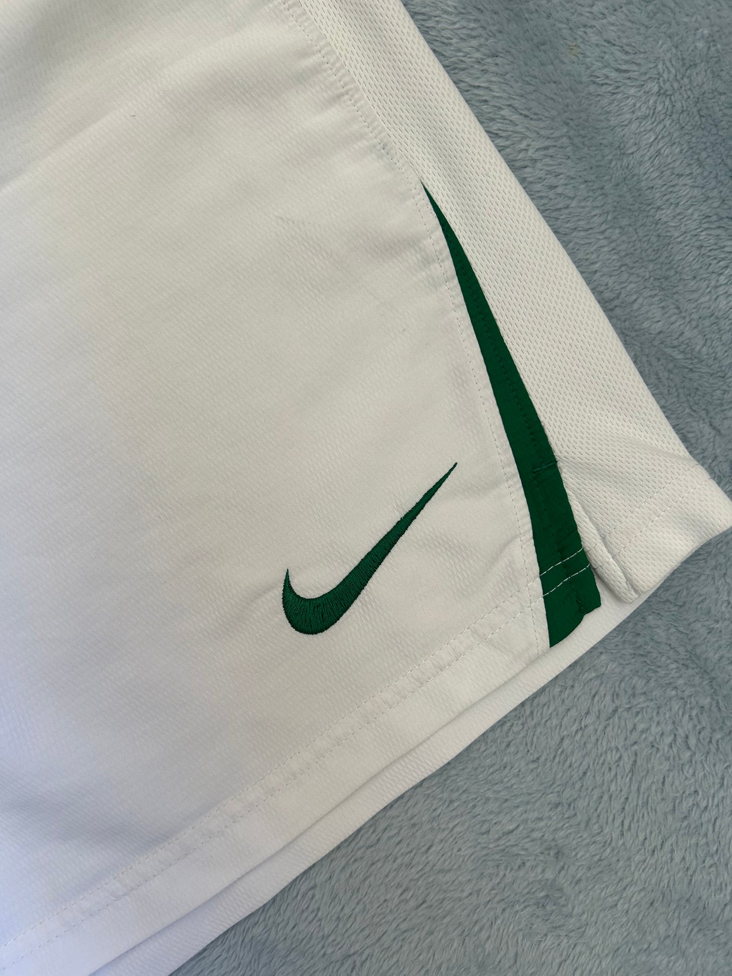 07/08 Portugal Away Shorts By Nike