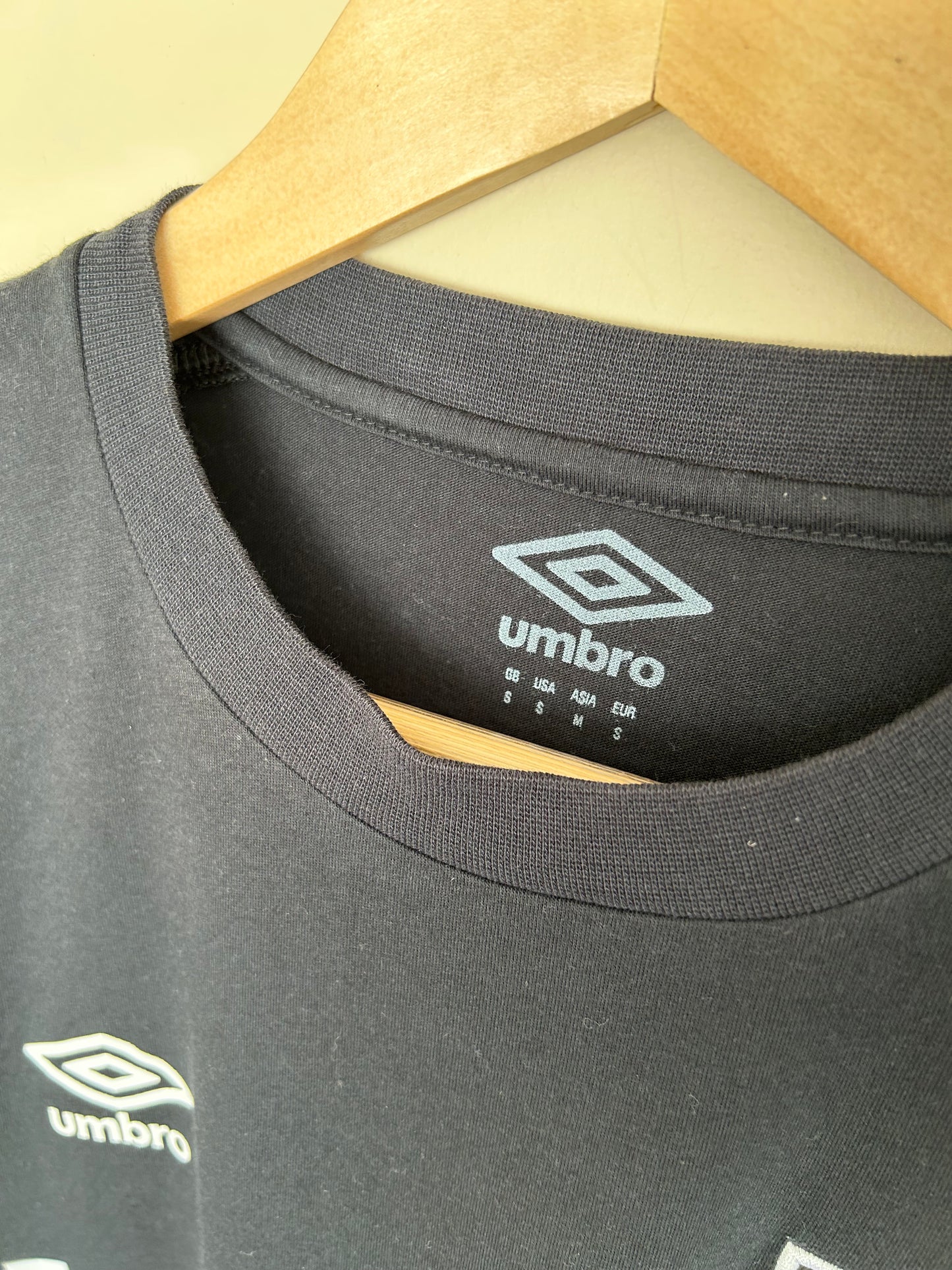 West Ham United 19/20 Umbro Away Shirt