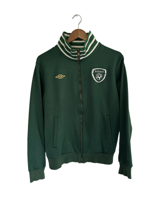 REPUBLIC OF IRELAND UMBRO TRACK JACKET